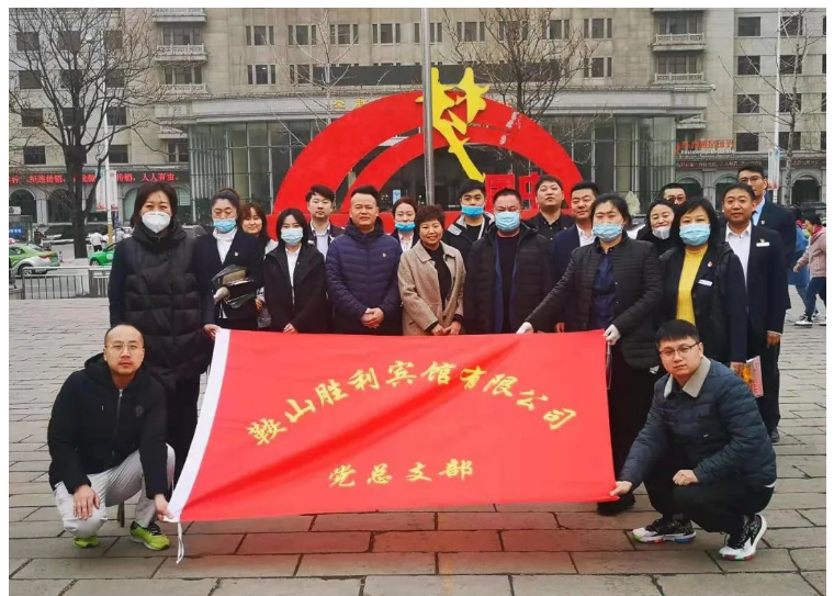 學習雷鋒在行動，黨業(yè)融合我先行
